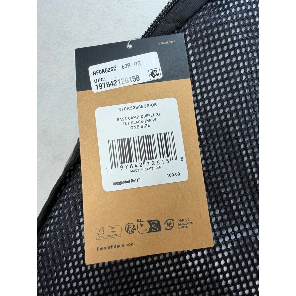 The North Face Base Camp Duffel -132L (XL) New with Tags $180 Retail